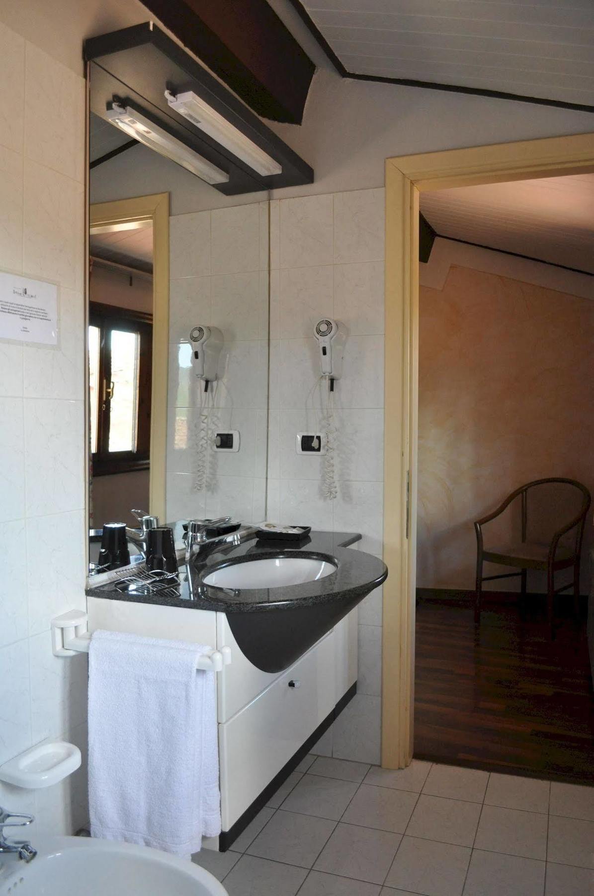 Hotel Borgo Antico Bibbiena Luaran gambar